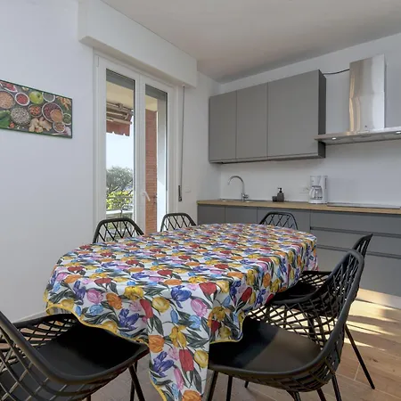 Lägenhet Casatitti 2 -