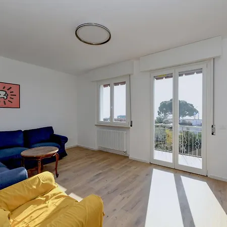 Lägenhet Casatitti 2 -